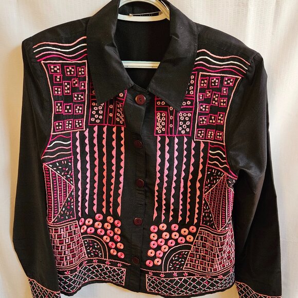 Woman's jacket - Picture 1 of 4